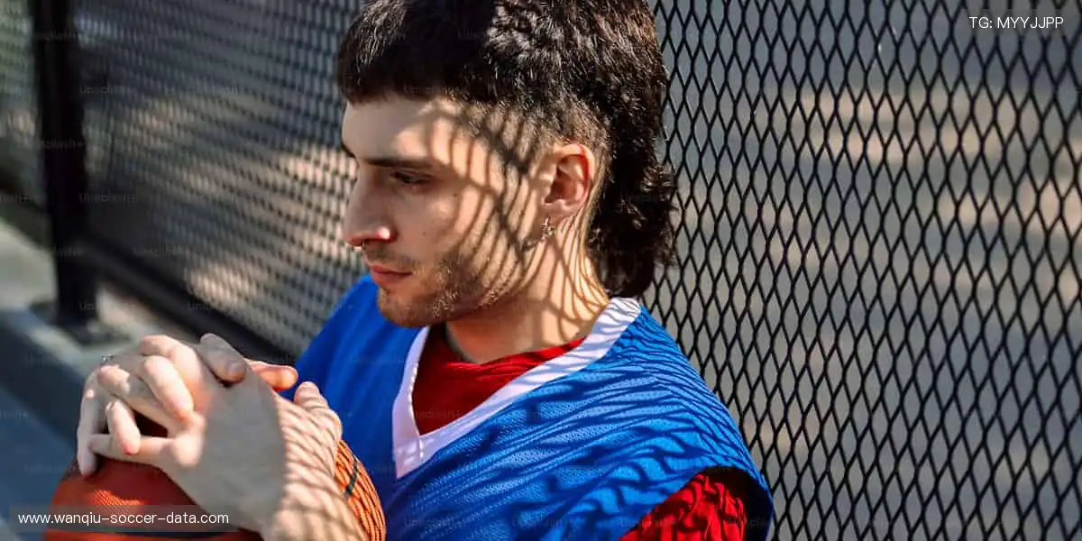 ⚡巅峰对决，心跳与欢呼同频！🏆